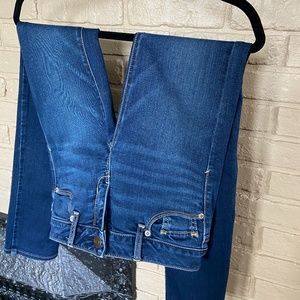 American Eagle Low Rise Super Stretch Skinny Jeans